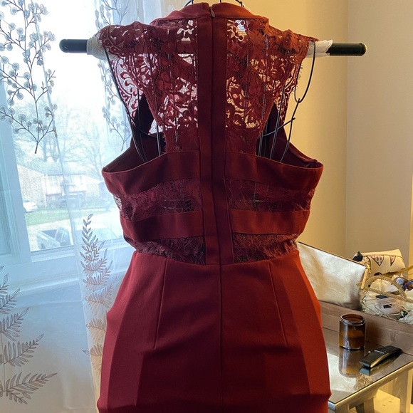 Women’s express burgundy dress size 12 - Picture 2 of 6